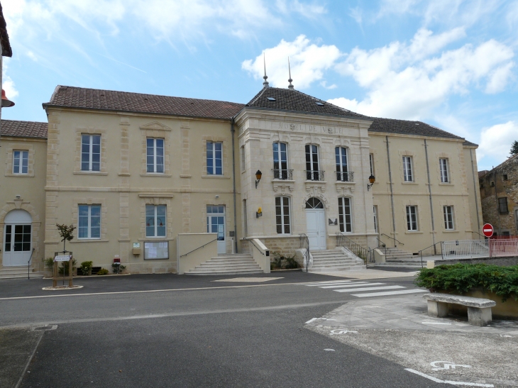La mairie   Crédit : André Pommiès - Soturac