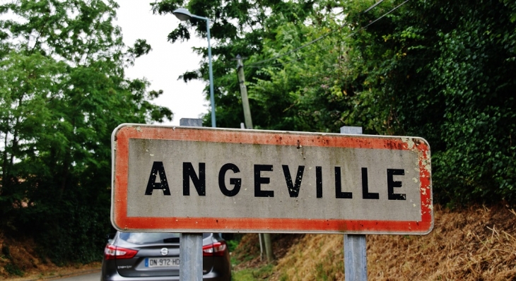  - Angeville