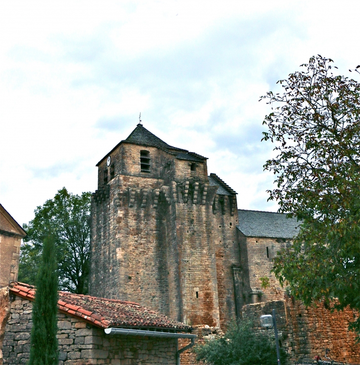 L'église saint sauveur du XIIIe siècle - Lacapelle-Livron