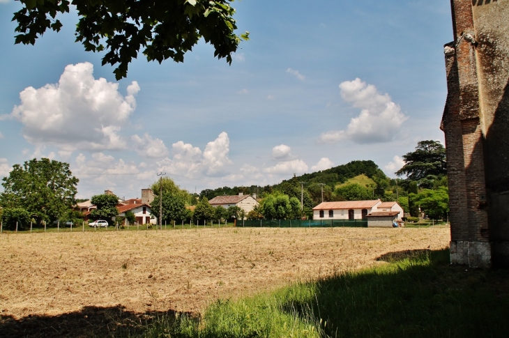Le Village - Moissac