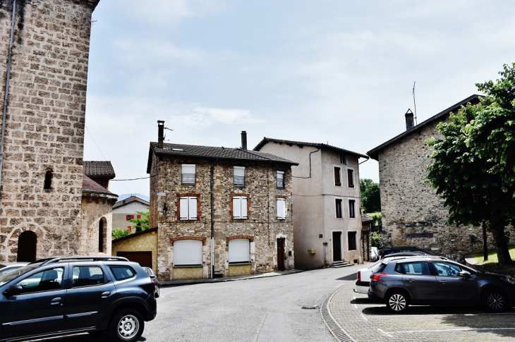La Commune - Saint-Nazaire-de-Valentane