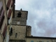 l'église Saint Jacques entre les maisons