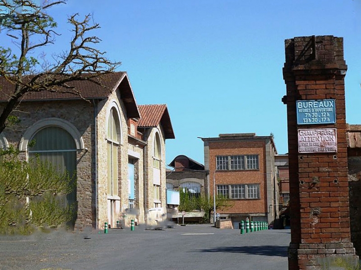 Les anciens bureaux des mines - Saint-Benoît-de-Carmaux