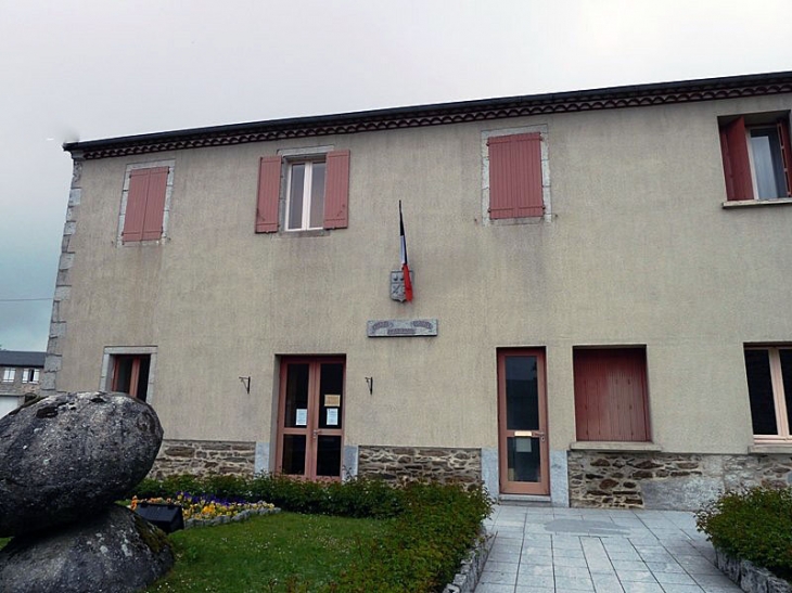 La mairie - Saint-Salvy-de-la-Balme