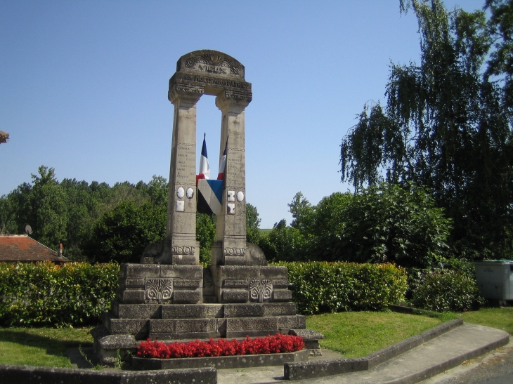 Monument aux morts - Vieux