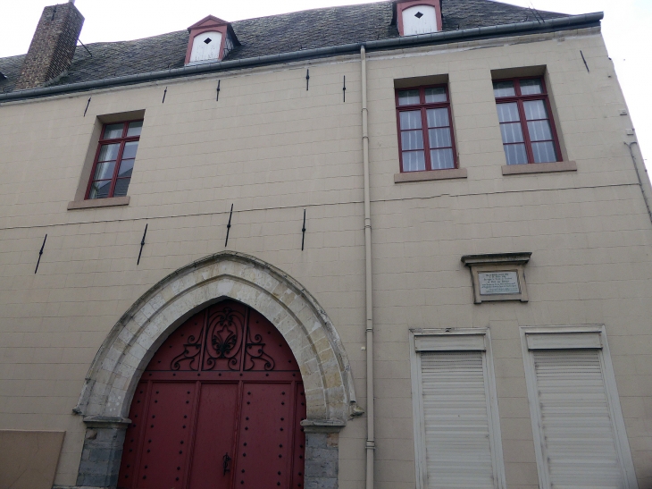 L'hôtel Saint Pol où fut signé le traité de Cambrai en 1529