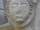 Flaumont-Waudrechies (59440), chapelle Sainte Aldegonde de Waudrechies, detail du portail: un des deux têtes sculptées