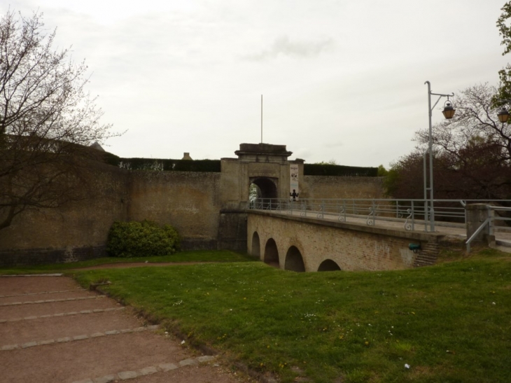 Entrée des fortifications - Gravelines