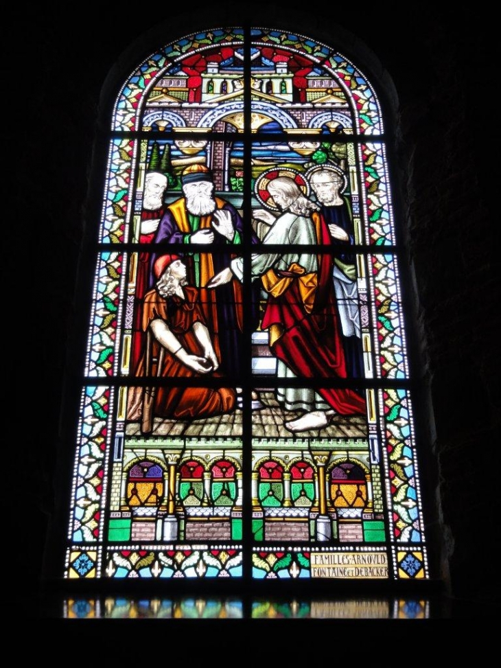 Jeumont (59460) vitrail église Saint Martin:  Guérison de l'homme à la main dessechée