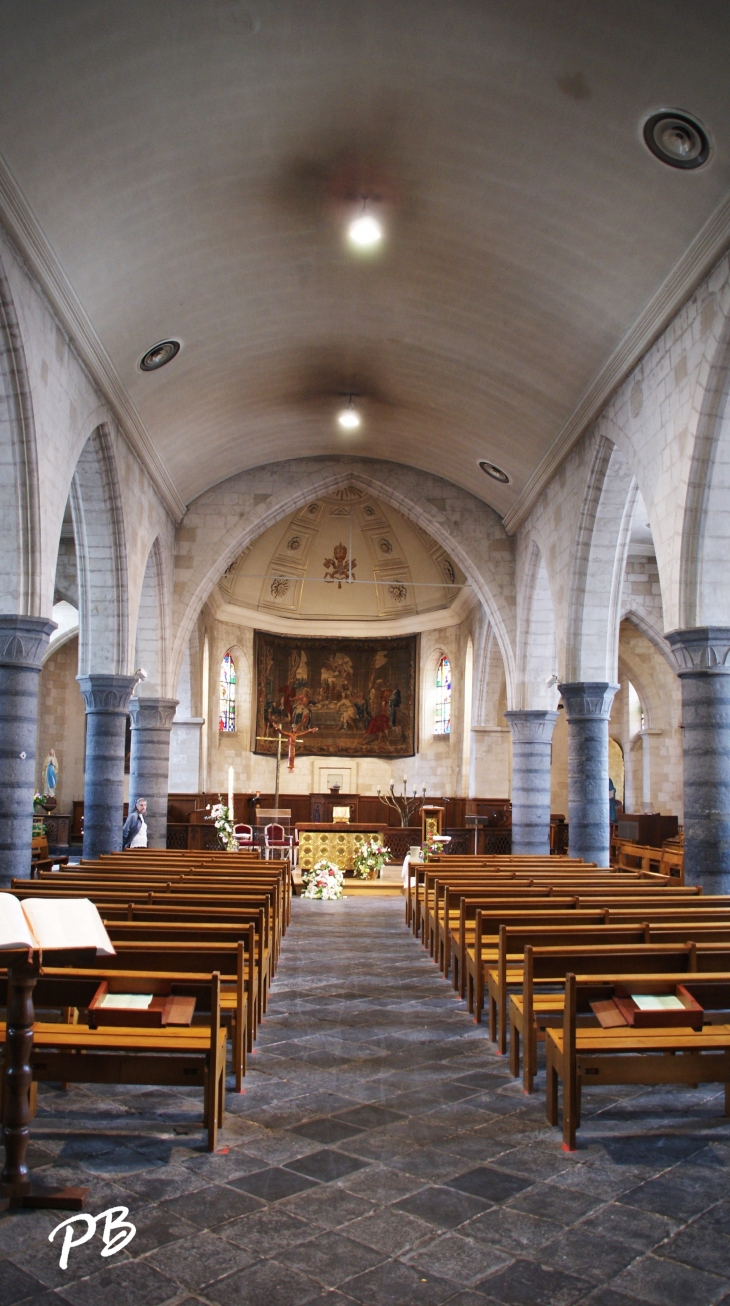 Nef de L'église Saint-Pierre D 'Ascq - Villeneuve-d'Ascq
