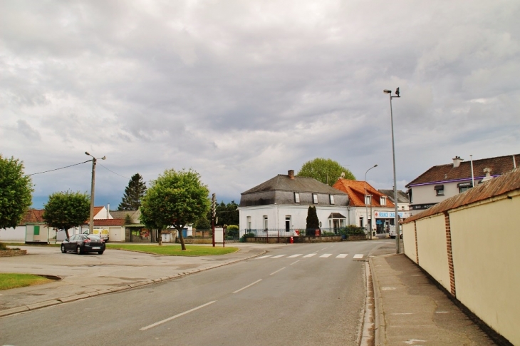 Le Village - Beaurainville