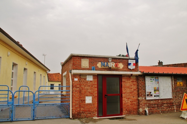 La Mairie - Bécourt