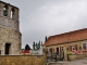 Photo précédente de Bellebrune La Mairie et l'église