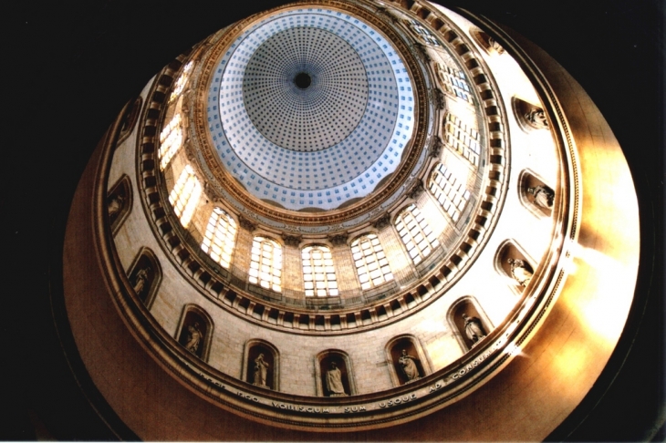 Dôme de la cathédrale - Boulogne-sur-Mer