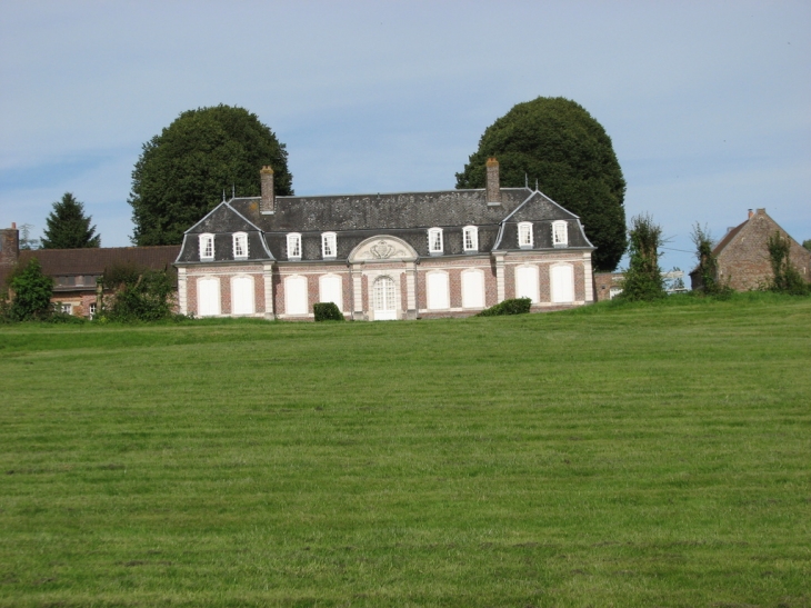 CHATEAU DE BACHIMONT - Buire-au-Bois