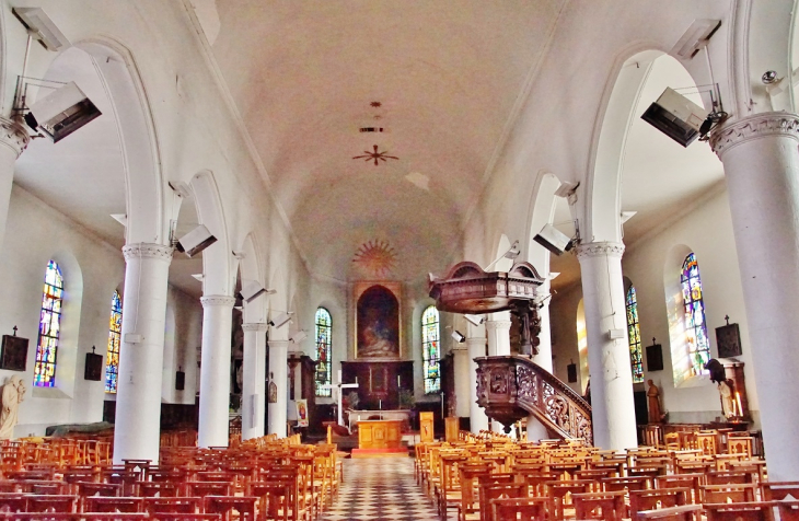  .église Sainte-Jeanne-D'Arc - Guînes