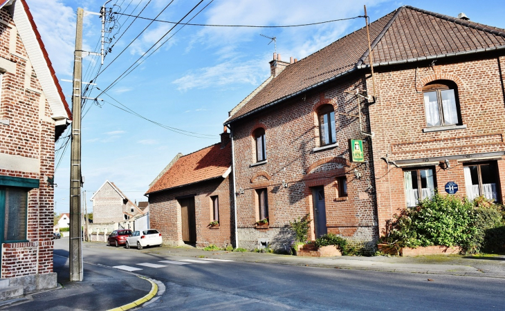 La Commune - Izel-lès-Équerchin