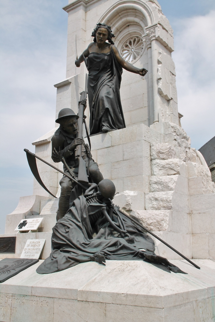 Monument aux Morts - La Couture