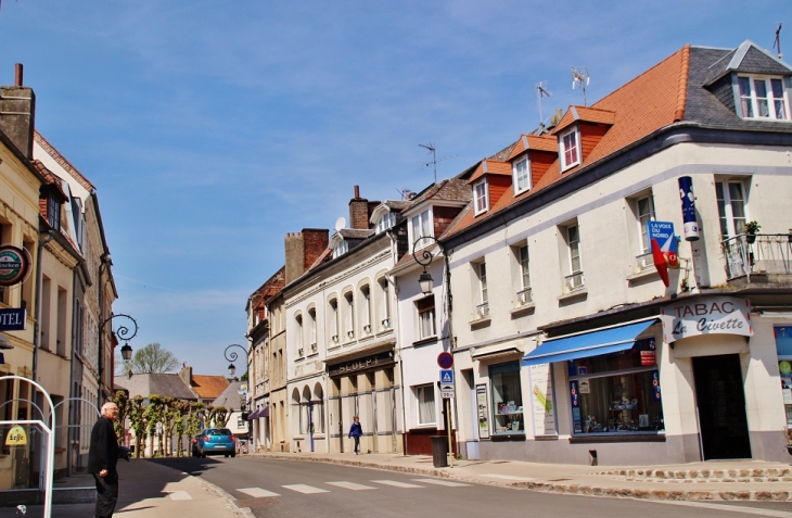 La Ville - Montreuil