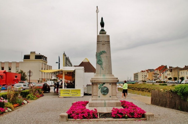 Monument-aux-Morts - Wimereux