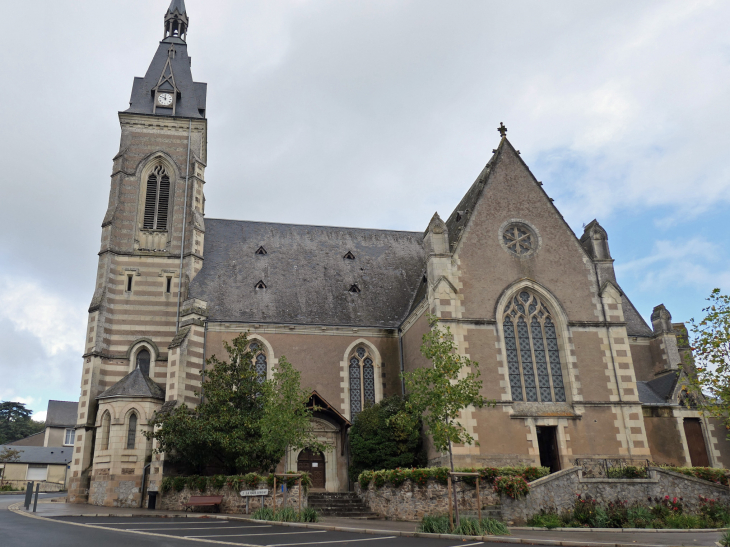 L'église - Saint-Aubin-de-Luigné
