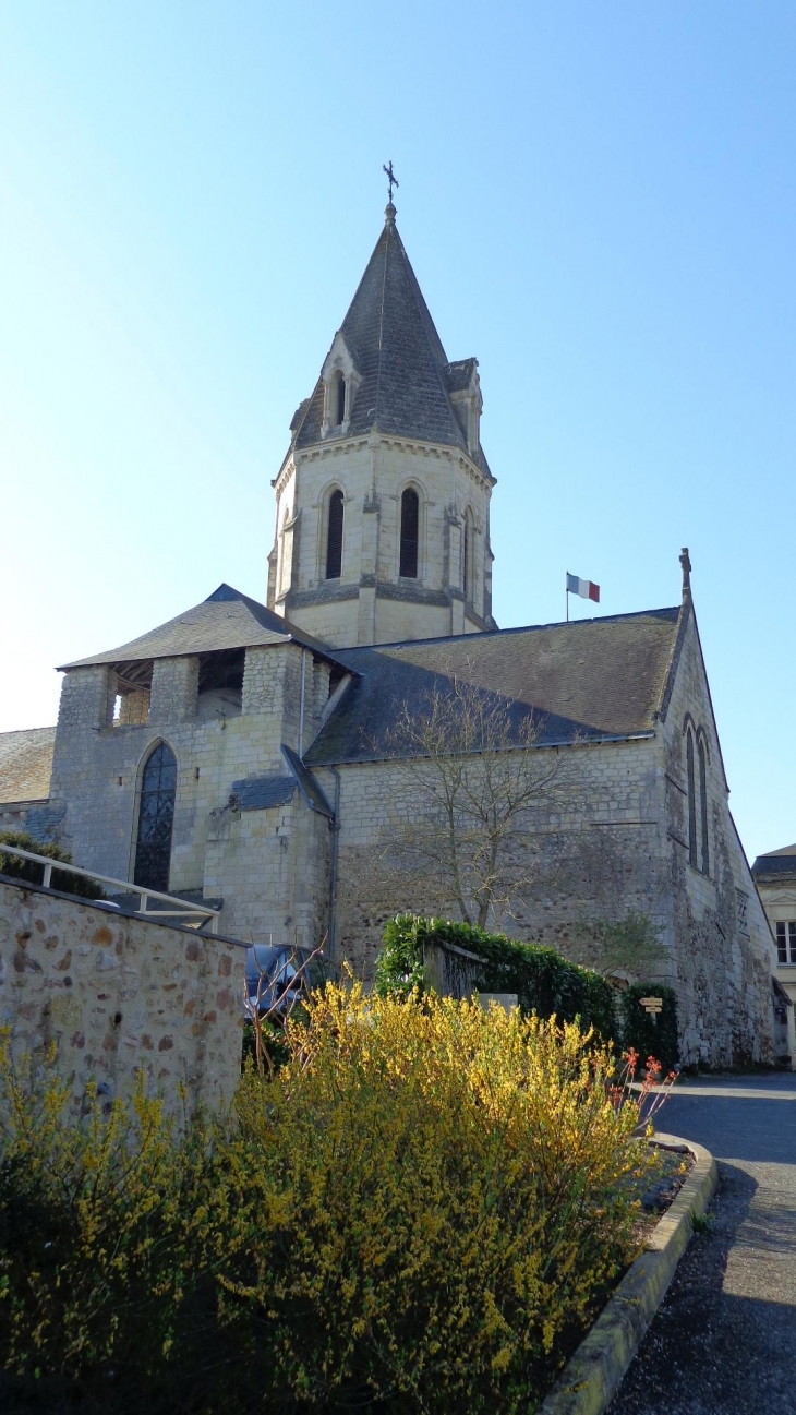 Eglise Saint Rémy - Saint-Rémy-la-Varenne