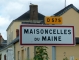 Autrefois : le village fut cité dès le XIIIe sous le nom de G. de Mesoncellis et M. de Masuncellis.