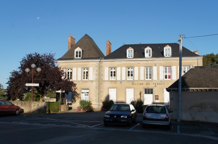 La Maison du Travail. - Mayenne