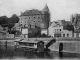 Photo suivante de Mayenne Vue sur le Vieux Château, vers 1910 (carte postale ancienne).