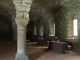 Réfectoire des Convers avec ses belles voûtes en schiste reposant reposant sur des colonnes de granit. Abbaye de Clermont.