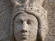 Photo suivante de Sacé Corbeau du portail de l'église Saint Hippolyte.