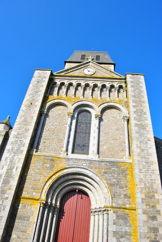 Eglise Saint-Ouën-des-Toits