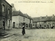 Photo suivante de Saint-Thomas-de-Courceriers Saint-Thomas-de-Courceriers - La Place