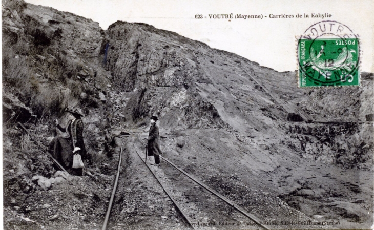 Carrières de la Kabylie, vers 1912 (carte postale ancienne). - Voutré
