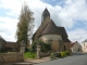 L'église vue de la rue des écoles