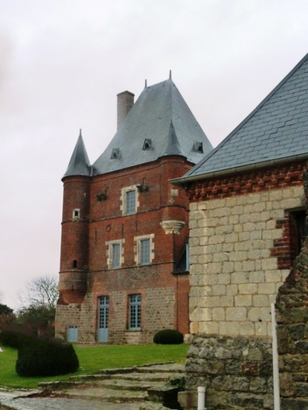 Le donjon - Bois-lès-Pargny