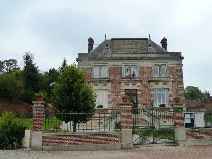 La mairie - Caulaincourt