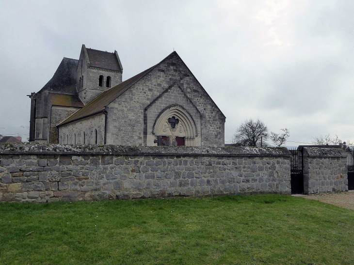 L'église - Chaudardes
