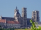Photo suivante de Laon Cathédrale Notre-Dame de Laon.  Edifice gothique majeur de France. Sa construction est antérieure à la cathédrale Notre-Dame de Paris.  La cathédrale actuelle remplace un édifice endommagé lors de la révolte communale de 1112. Elle fut édifiée à partir 11