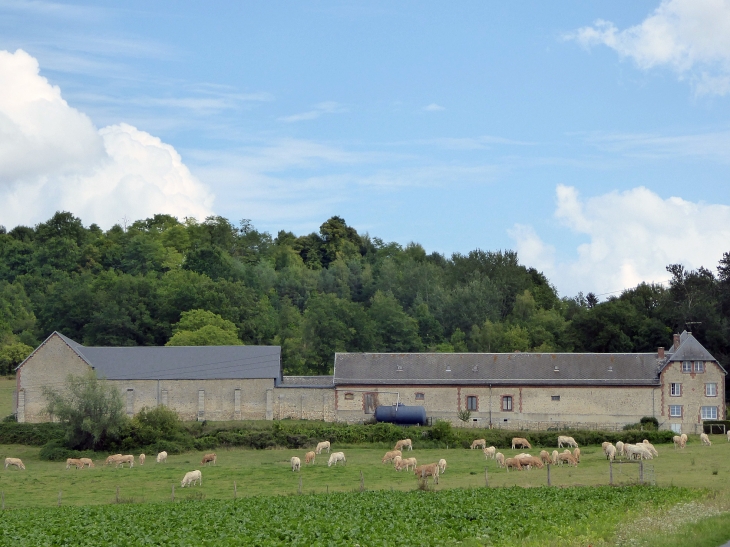 Ferme - Monampteuil