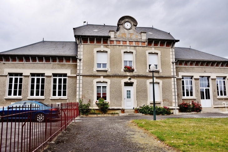 La Mairie - Moussy-Verneuil