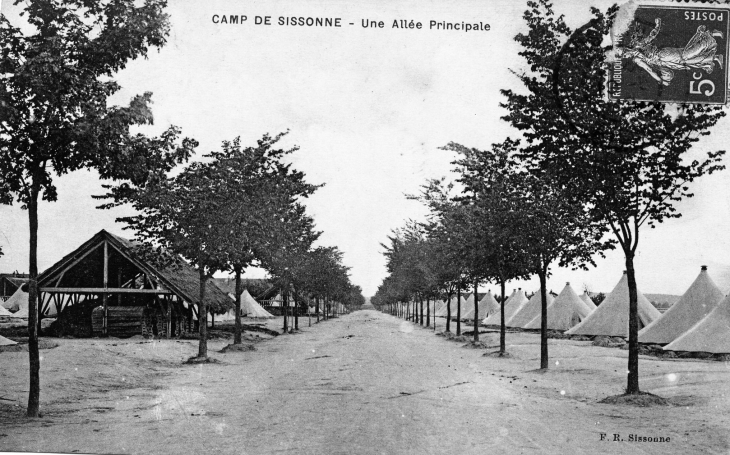 Le Camp - Une Allée Principale (carte postale de 1910) - Sissonne