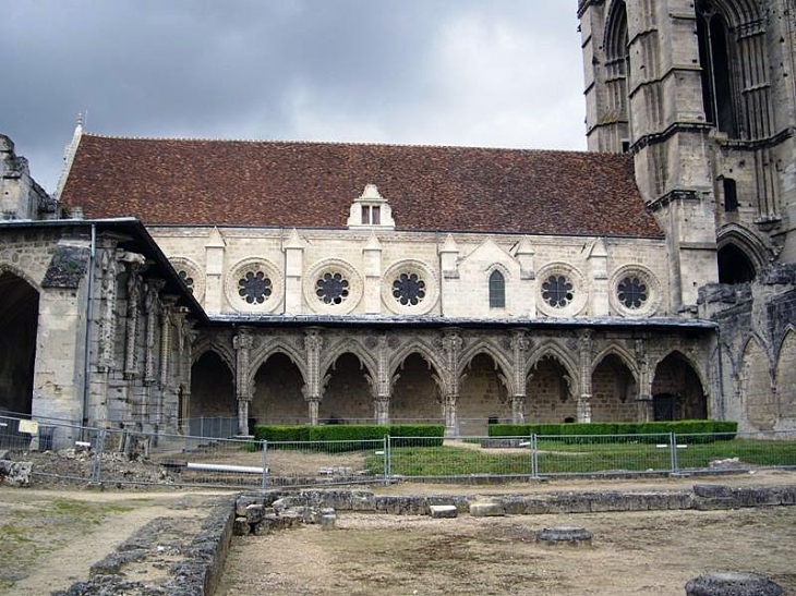 Le cloître de Saint Jean des Vignes - Soissons