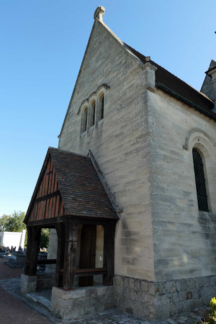 Le porche de l'église - Brétigny