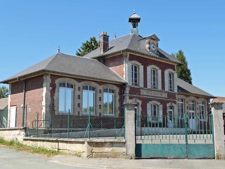 L'école - Cambronne-lès-Ribécourt