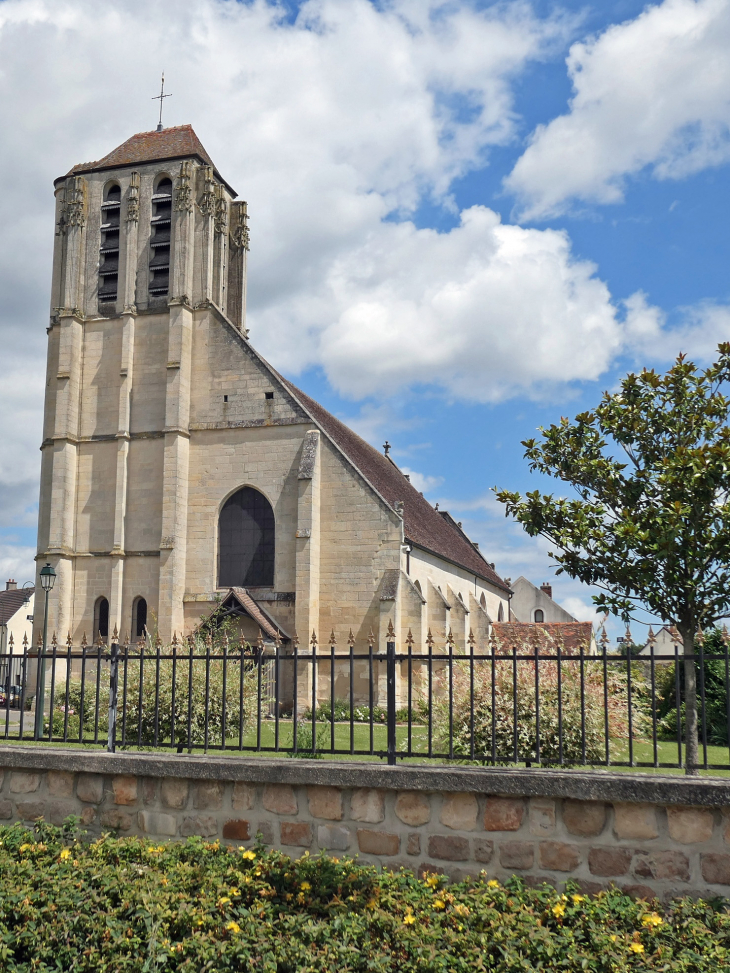 L'église - Le Mesnil-en-Thelle