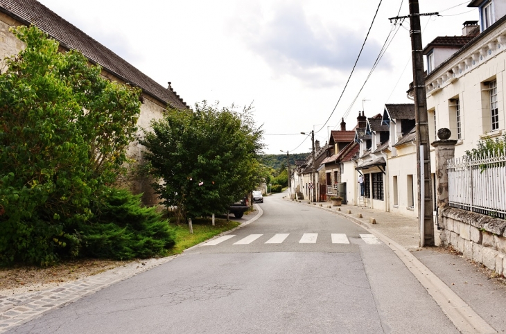 Le Village - Rethondes