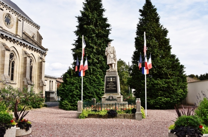 Monument-aux-Morts  - Ribécourt-Dreslincourt
