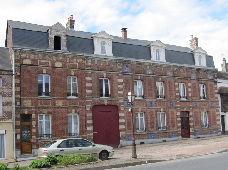 Belle façade  - Crécy-en-Ponthieu