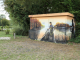 Photo suivante de Éclusier-Vaux street art au bord des érangs de la Somme
